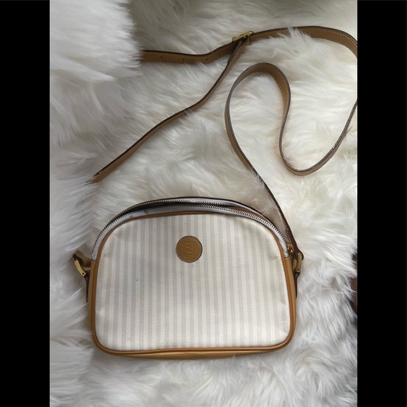 Fendi Handbags - Fendi crossbody bag